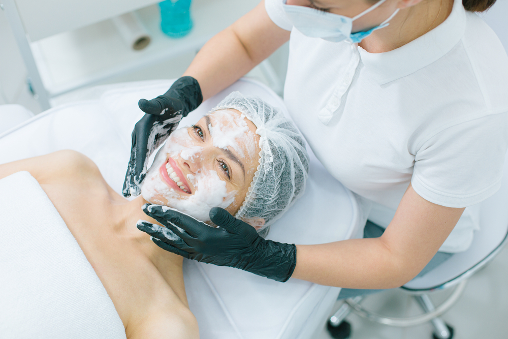 Vitamina C ADCOS: tudo sobre o ativo | ADCOS Profissional